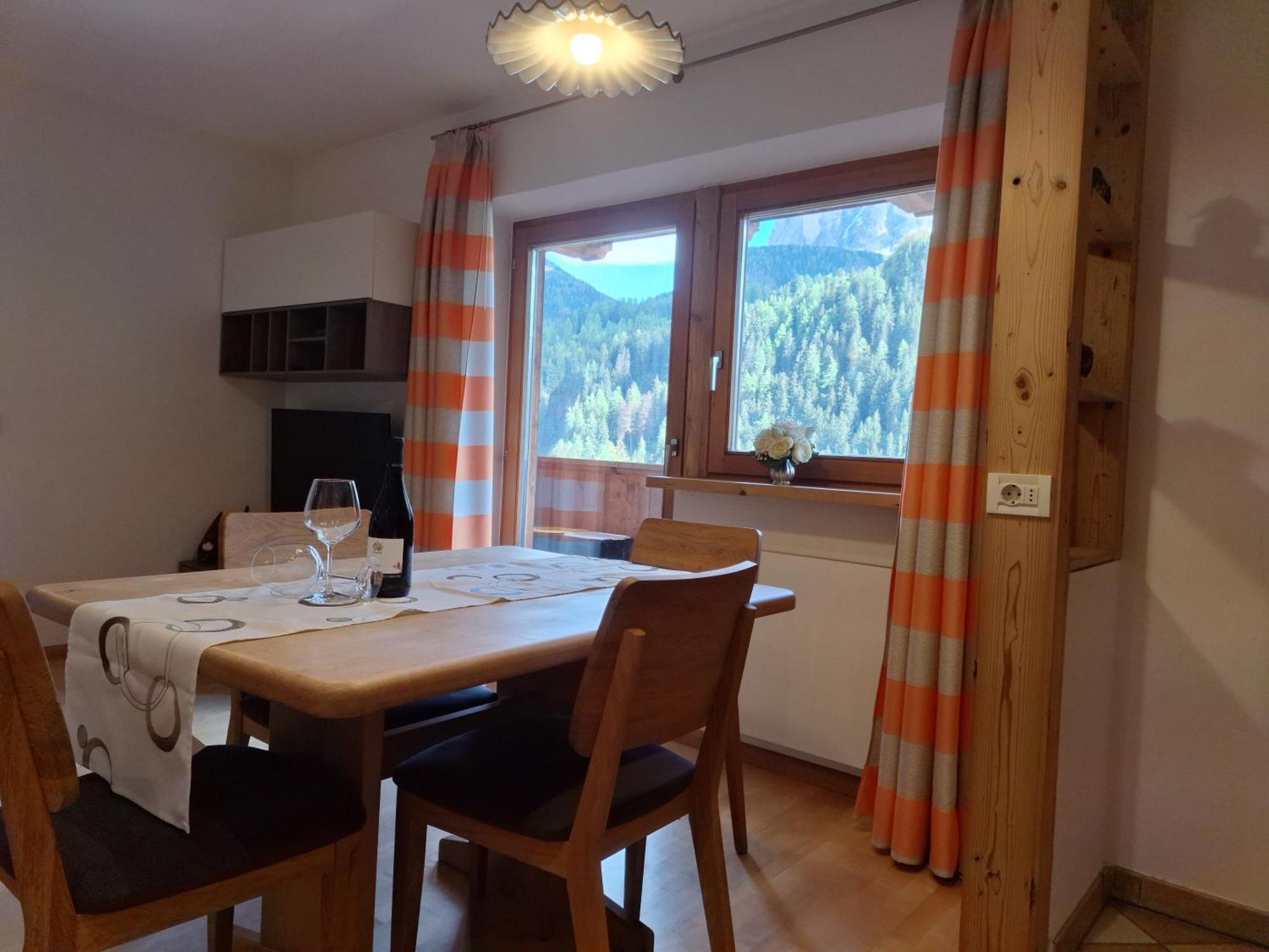 Apartments Insam Santa Cristina Val Gardena Ngoại thất bức ảnh