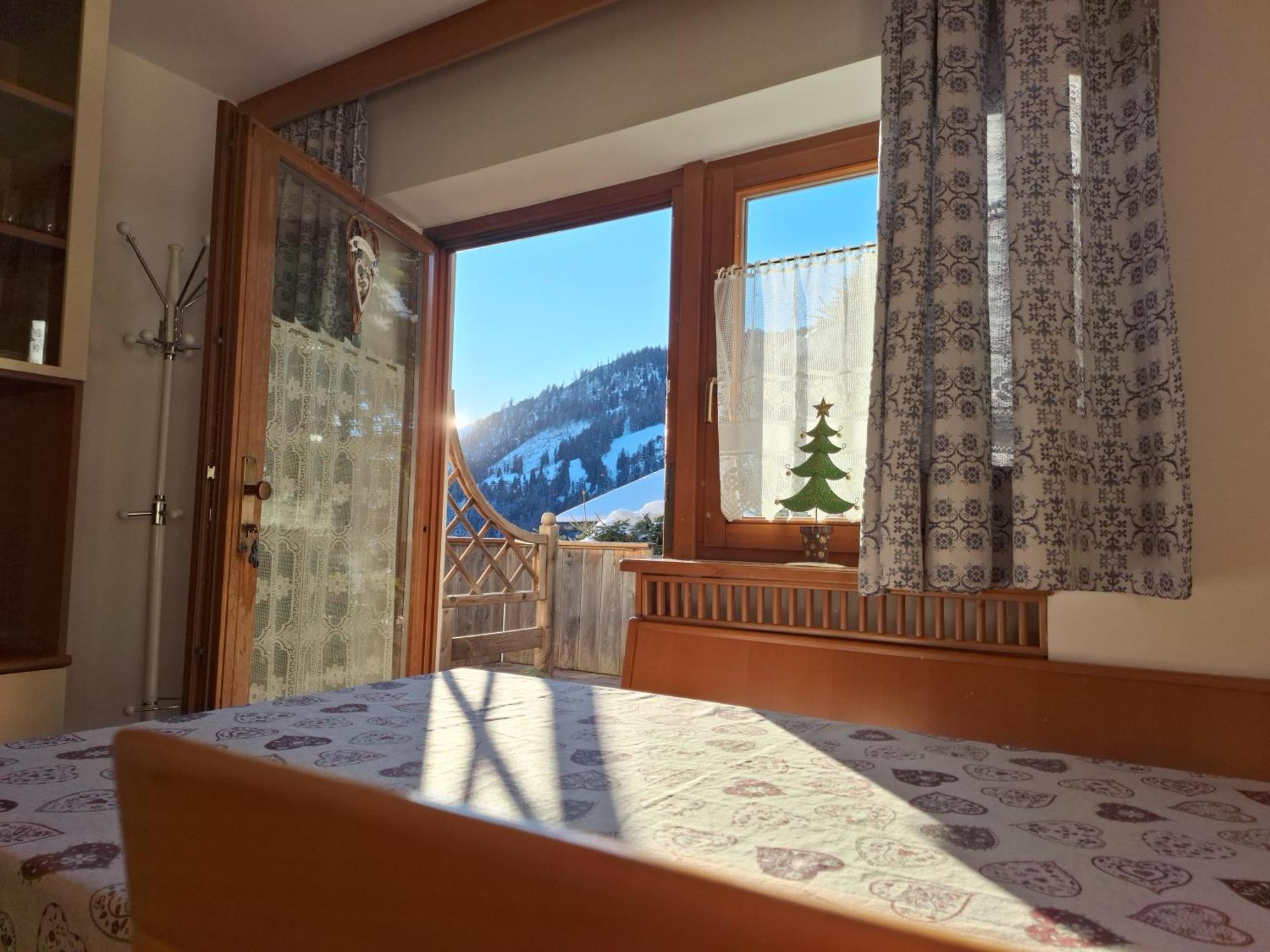 Apartments Insam Santa Cristina Val Gardena Ngoại thất bức ảnh