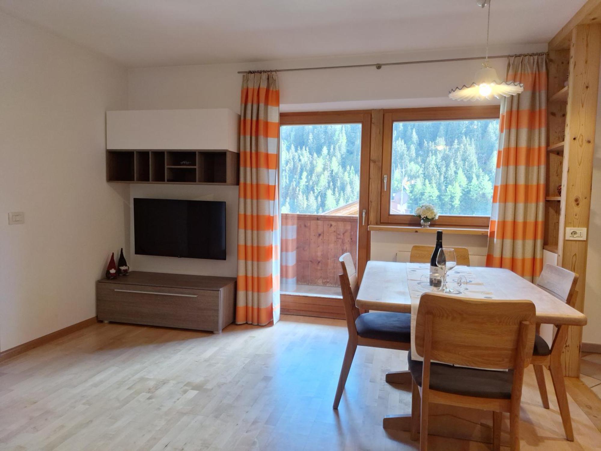 Apartments Insam Santa Cristina Val Gardena Ngoại thất bức ảnh