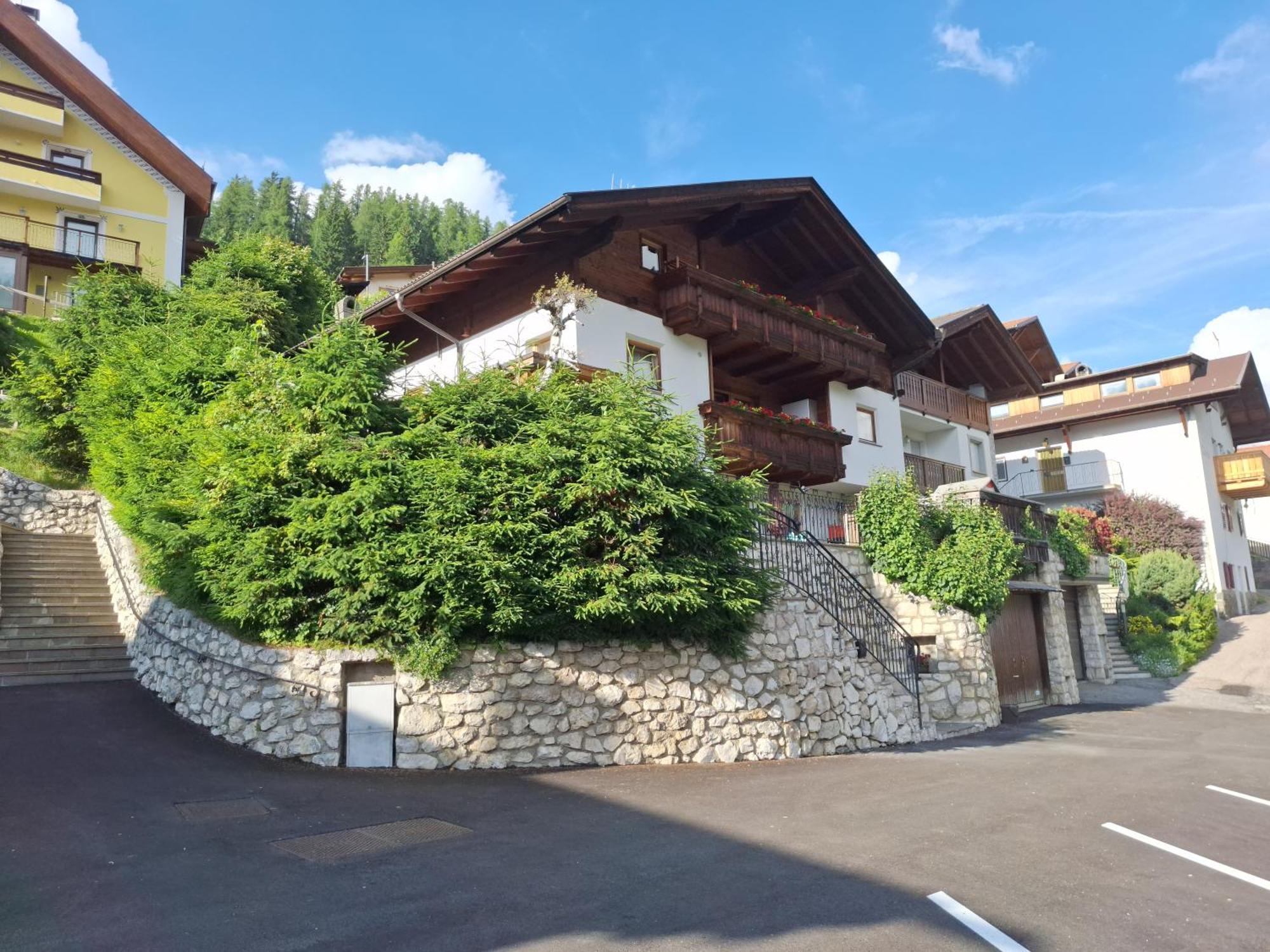 Apartments Insam Santa Cristina Val Gardena Ngoại thất bức ảnh