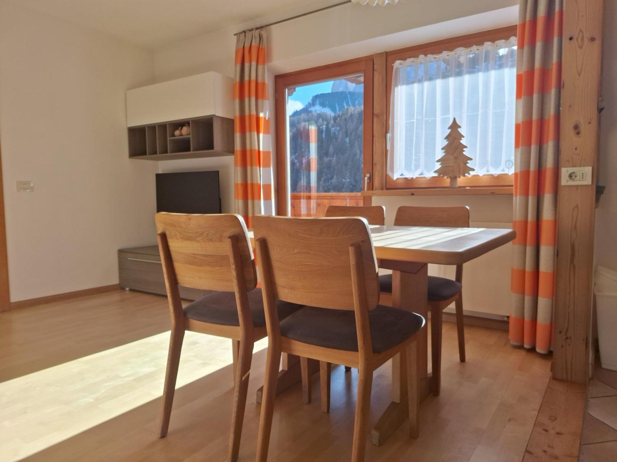 Apartments Insam Santa Cristina Val Gardena Ngoại thất bức ảnh